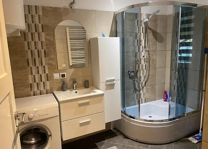 Zajazd Gronkow דירה *