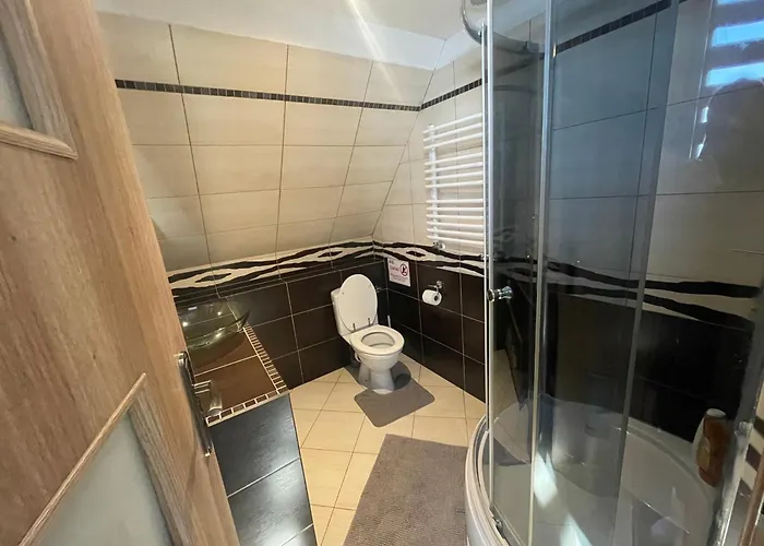 Zajazd Gronkow דירה *