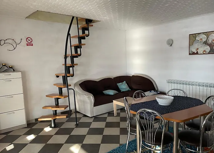 Zajazd Gronkow דירה Gronkow